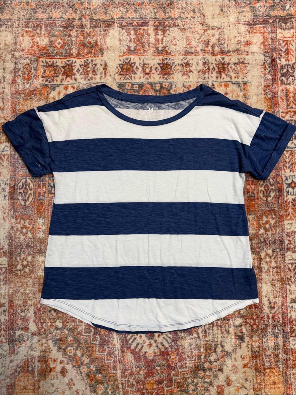 Maurices Blue & White Striped Tee Size Large